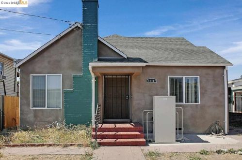 1437 104th Ave, Oakland, CA 94603-3231