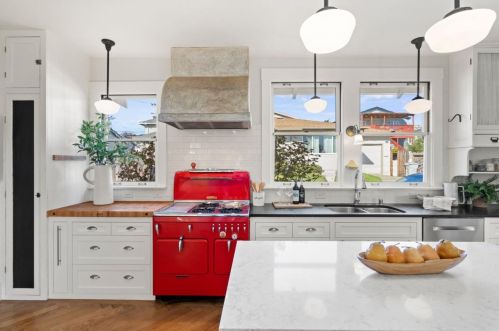 210 Eucalyptus Ave, South San Francisco CA  94080-2455 exterior