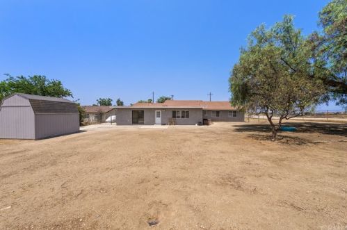 17520 Clark St, Perris CA  92570-8915 exterior