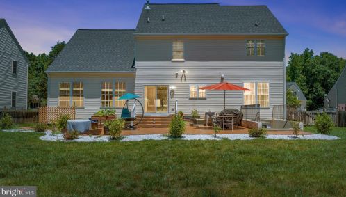 2810 Angela Ct, Fredericksburg, VA 22408-8082