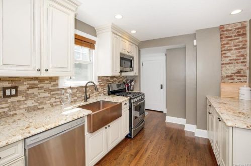 179 Astor Ave, Hawthorne NY  10532-1852 exterior