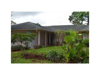 754 George St, Sebastian, FL 32958-4920
