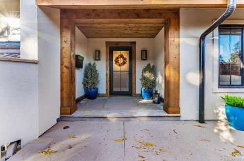 422 Cook St, Denver CO  80206-4425 exterior