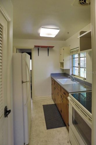 2000 Merritt Park Dr, Orlando FL  32803-1531 exterior