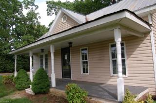 7725 Athens Rd, Stokesdale, NC 27357-9301