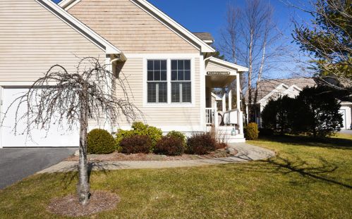 18 Chadwick Ct, Mashpee MA 02649-2892 exterior