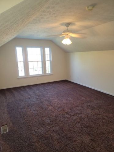 1033 Duncan Ln, Pittsburgh PA  15236-1661 exterior