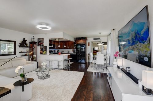 123 Saxony C, Delray Beach FL  33446-1828 exterior