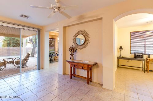 7735 Candlecreek Rd, Tucson, AZ 85743-5161