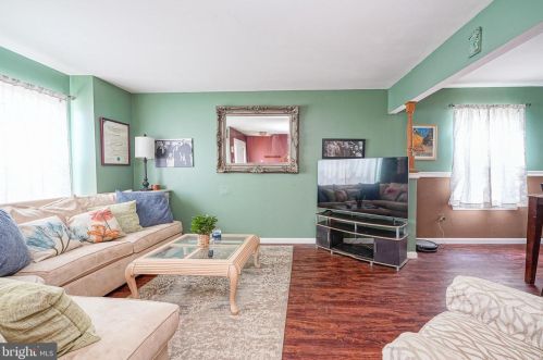 124 Meadowrue Ln, Wenonah NJ  08090-2063 exterior