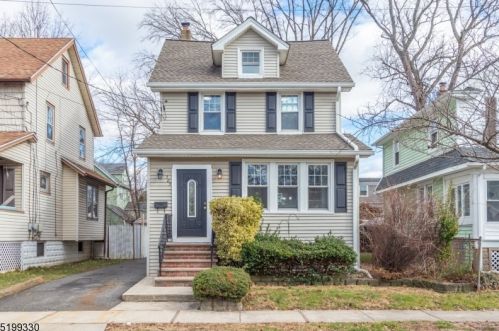 505 Drake Ave, Roselle NJ  07203-1415 exterior