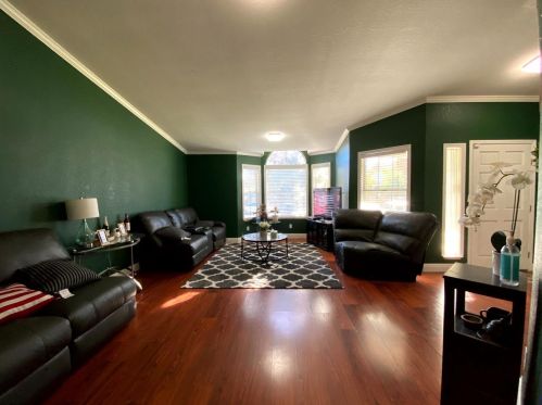 233 O St, Lathrop CA  95330-9661 exterior