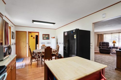 1774 Wayne Rd, Wilmington OH  45177-1050 exterior