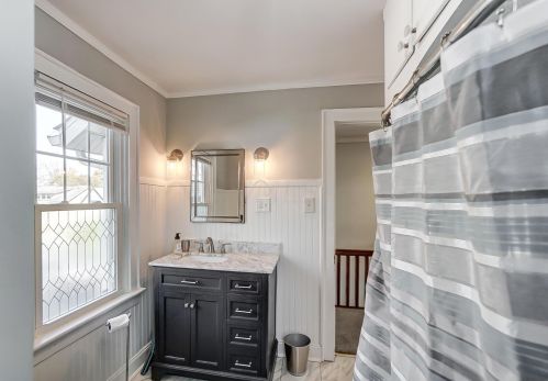 179 High St, London OH  43140-1315 exterior