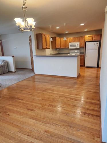 1803 Eggum Rd, Mount Horeb, WI 53572-3614