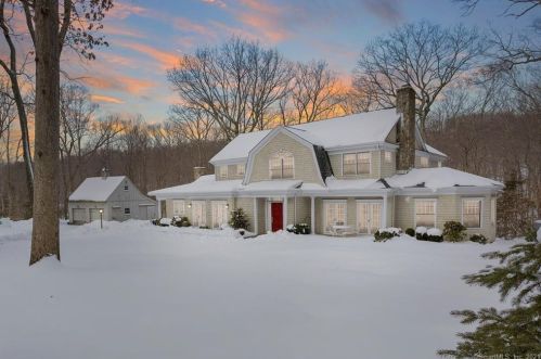 48 Powder Horn Hill Rd, Wilton, CT 06897-3123