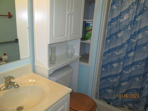 25 Dawn Flower Cir, Lehigh Acres FL 33936-7356 exterior