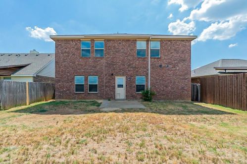 163 Wild Rose Ct, Aubrey TX  76227-2306 exterior