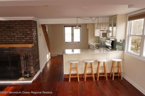 58 Vanard Dr, Bricktown NJ  08723-7443 exterior