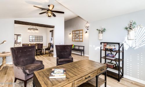 5758 Spring Rd, Scottsdale AZ  85254-3068 exterior