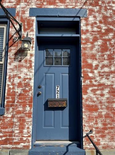 721 Washington St, Easton PA  18042-4339 exterior