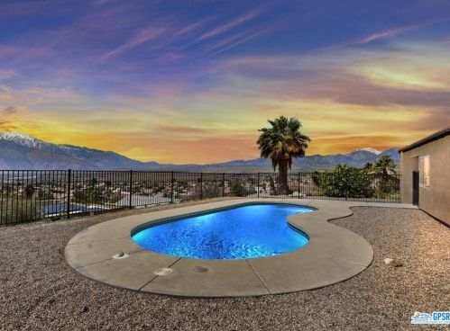 66901 Verbena Dr, Desert Hot Springs, CA 92240-1866