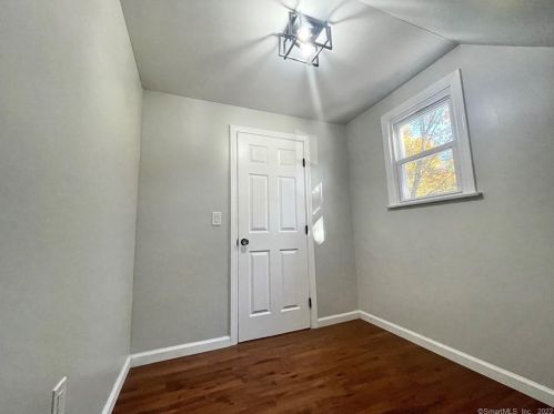 97 Bramblebush Rd, Manchester CT  06040-6300 exterior