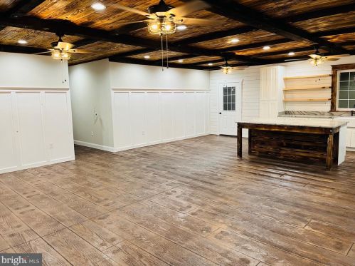 594 Baynesville Rd, Montross VA  22520-2325 exterior