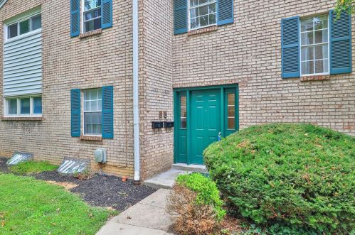 1803 Belle Meade Ct, Cincinnati, OH 45230-2070