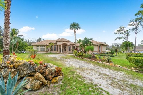 16330 81st Ln, Town Of Loxahatchee Groves, FL 33470-3089