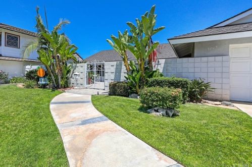 1205 Carleton Ave, Orange, CA 92867-3869
