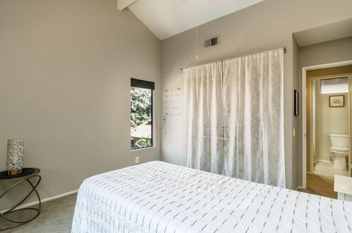 27833 Tierra Vista Rd, Temecula CA  92592-3078 exterior