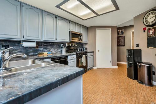 20016 Jigsaw Rd, Middletown CA  95467-8517 exterior