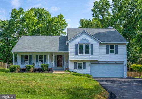 5015 Queensbury Cir, Fredericksburg, VA 22408-1823