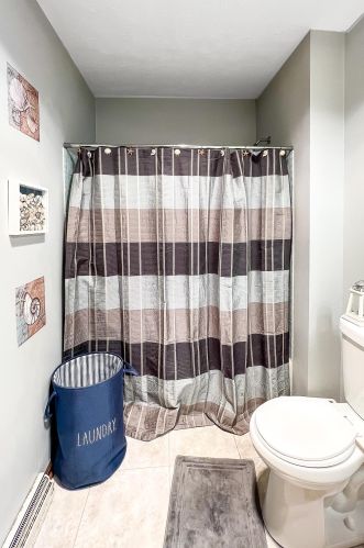 312 Hessenauer Dr, Sugar Grove Lake OH  44833-2343 exterior