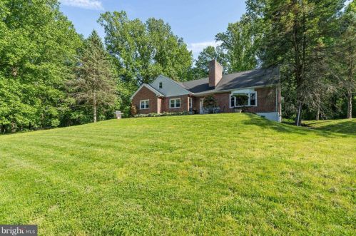 803 Baltimore Pike, Chadds Ford, PA 19317-9305