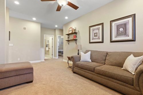 1238 River Pointe Dr, Lodi CA  95240-0564 exterior