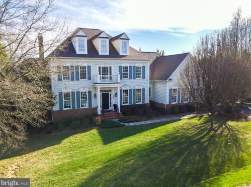 40685 Carry Back Ln, Leesburg, VA 20176-6304