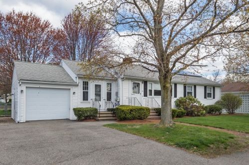 29 Thistle Rd, Woburn, MA 01801-3445