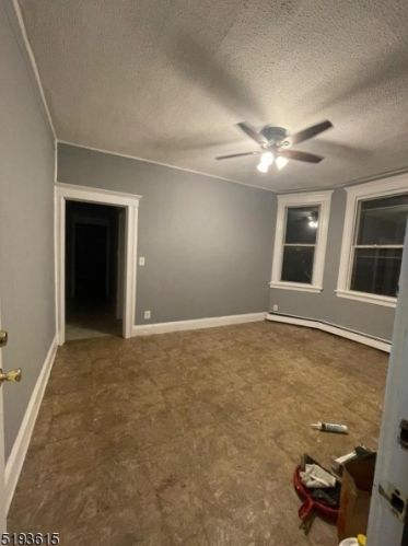 90 5th St, Paterson NJ  07522-1300 exterior