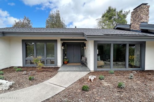 1073 Fredensborg Canyon Rd, Solvang, CA 93463-2020