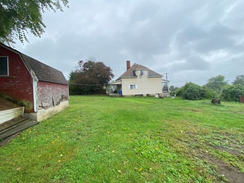 401 Campbell Ave, Connellsville PA  15425-4391 exterior