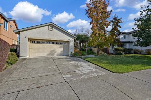 2624 Wild Bill Way, Santa Rosa, CA 95407-4556