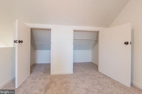 24 New St, Lancaster PA  17602-2047 exterior