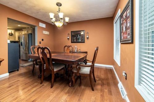 720 Janwood Dr, Latrobe PA  15650-6437 exterior