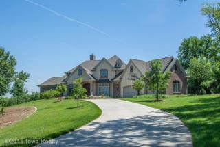 34450 Red Oak Ln, West Des Moines, IA 50061-4413