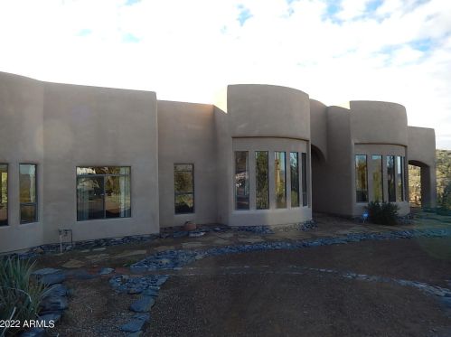 6601 Military Rd, Cave Creek, AZ 85331-4320