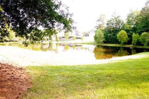 5950 Willowood Rd, Kannapolis, NC 28081-6701