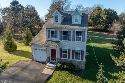 223 7th Ave, Collegeville PA  19426-1905 exterior