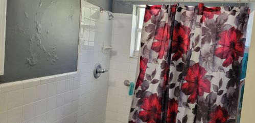 380 33rd St, West Palm Beach FL  33404-3036 exterior